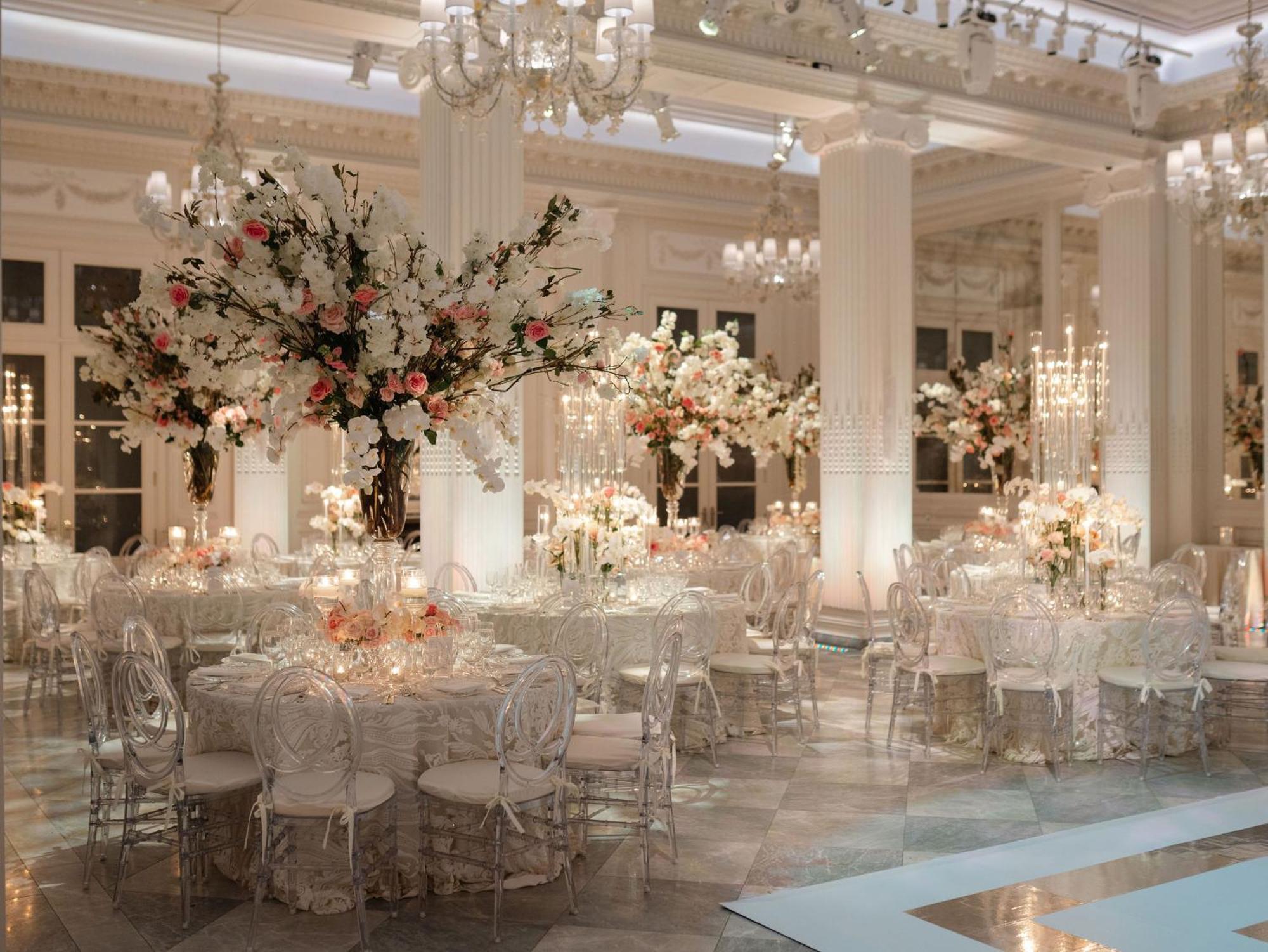 ذا بييير، فندق تاج نيو يورك المظهر الخارجي الصورة The ballroom at the Four Seasons Hotel